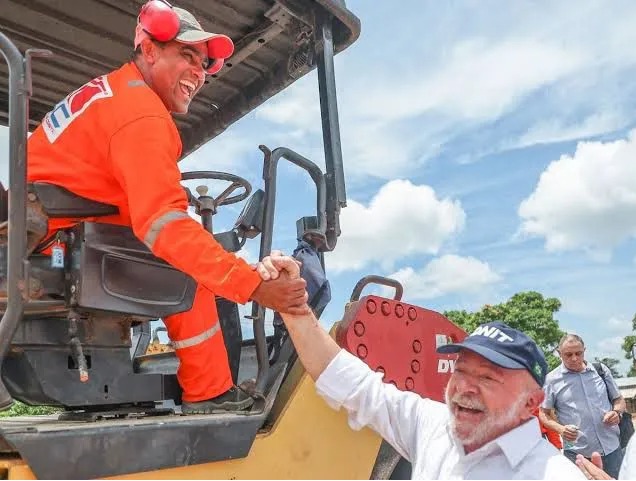 Governo retoma 453 obras em estradas